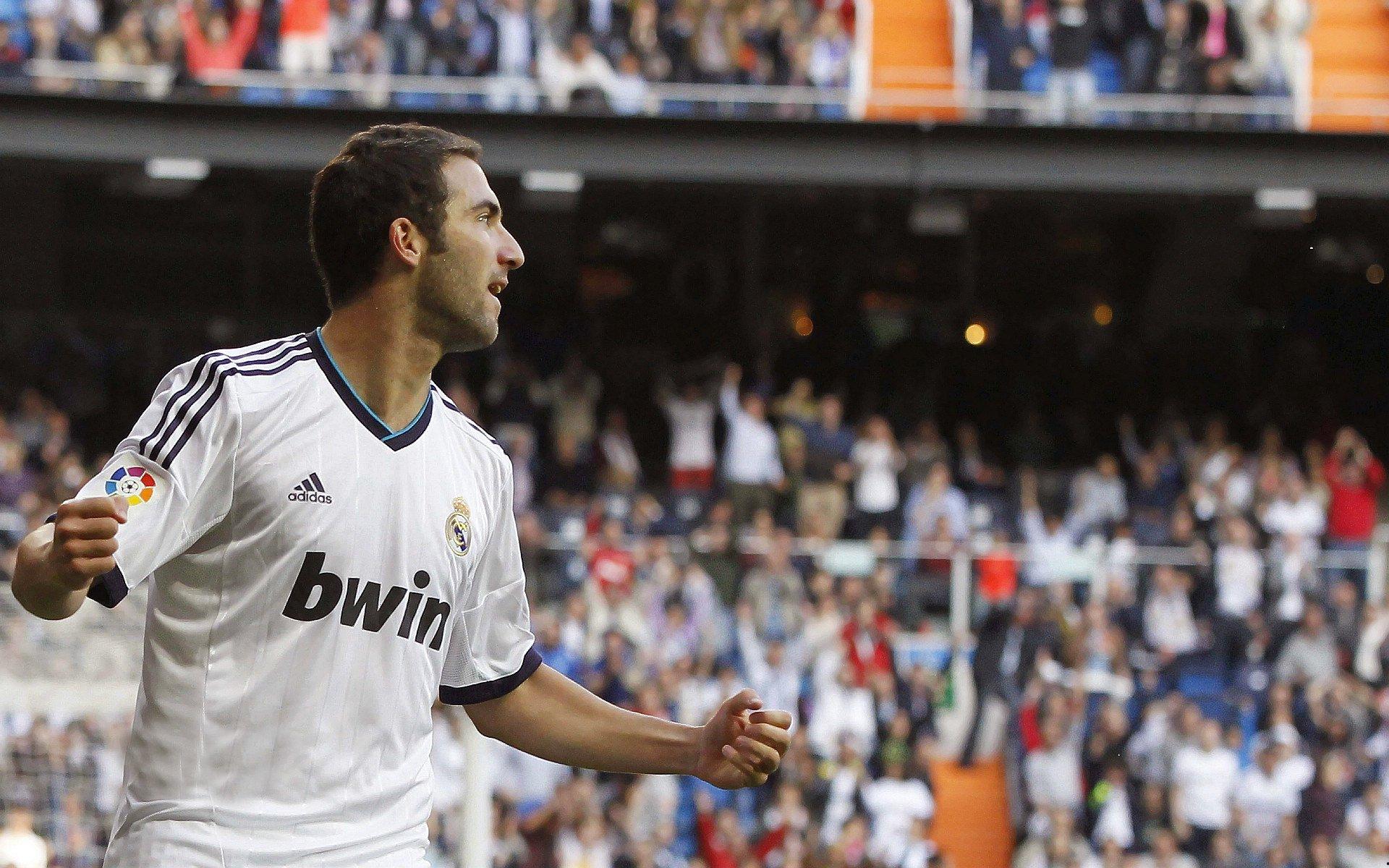 德尚重拾夺冠方程式，高卢雄鸡4231强阵出击，欧国联决战葡萄牙